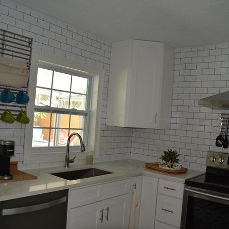 Tropical Retreat Near Beaches, Cruise Terminals Merritt Island Екстер'єр фото