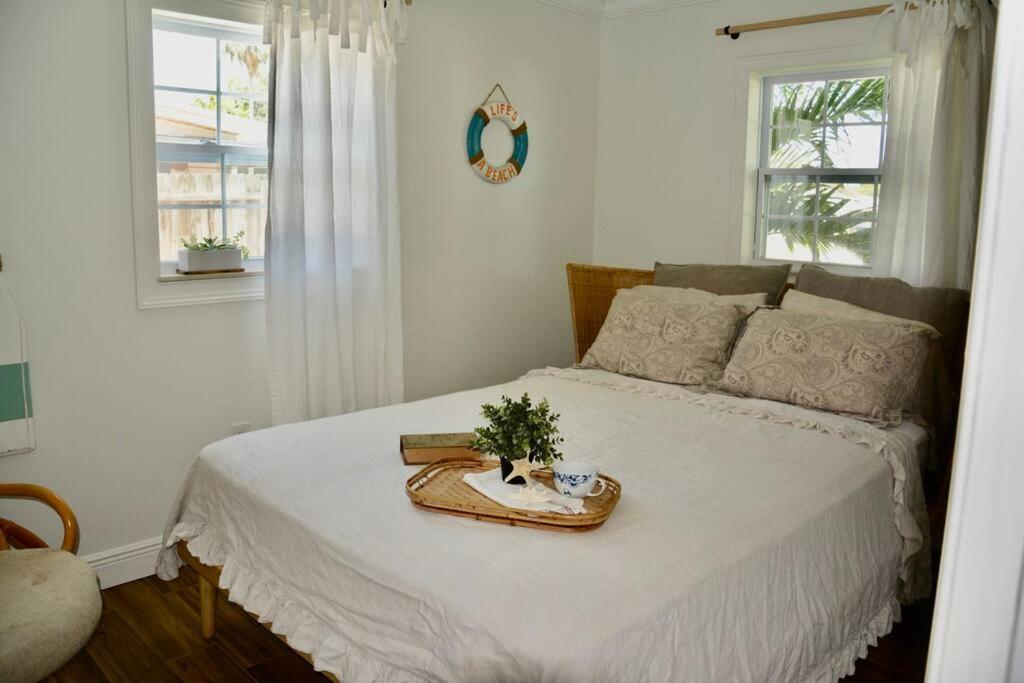 Tropical Retreat Near Beaches, Cruise Terminals Merritt Island Екстер'єр фото