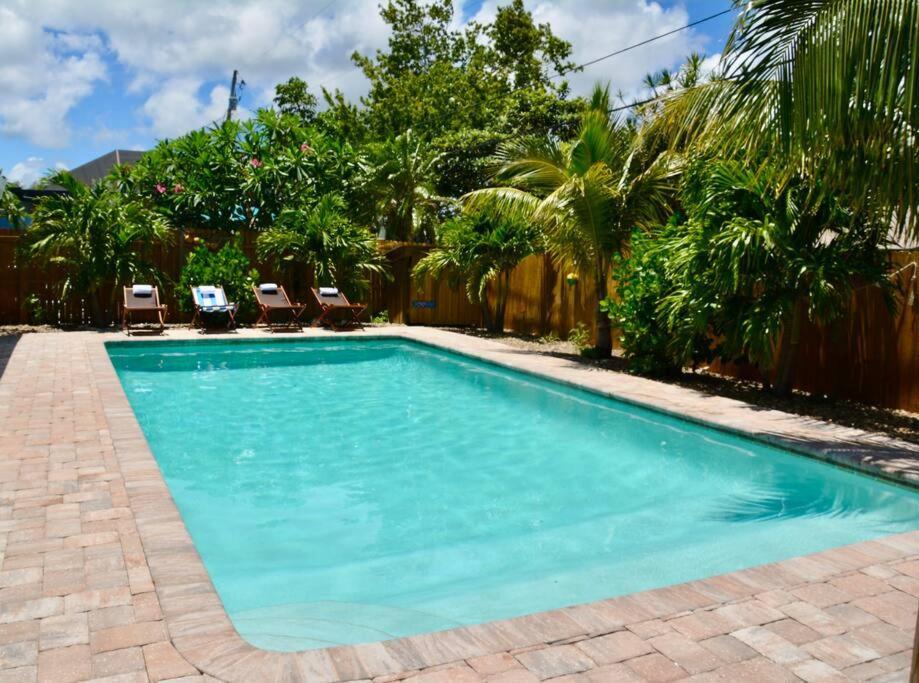 Tropical Retreat Near Beaches, Cruise Terminals Merritt Island Екстер'єр фото