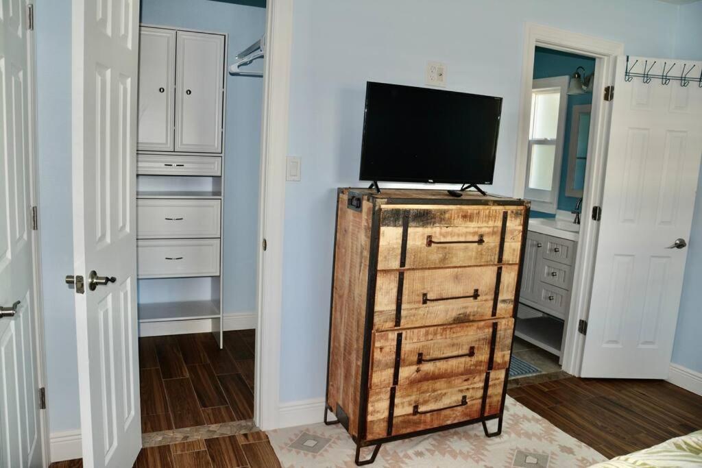 Tropical Retreat Near Beaches, Cruise Terminals Merritt Island Екстер'єр фото