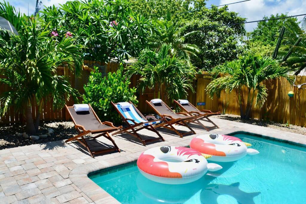 Tropical Retreat Near Beaches, Cruise Terminals Merritt Island Екстер'єр фото